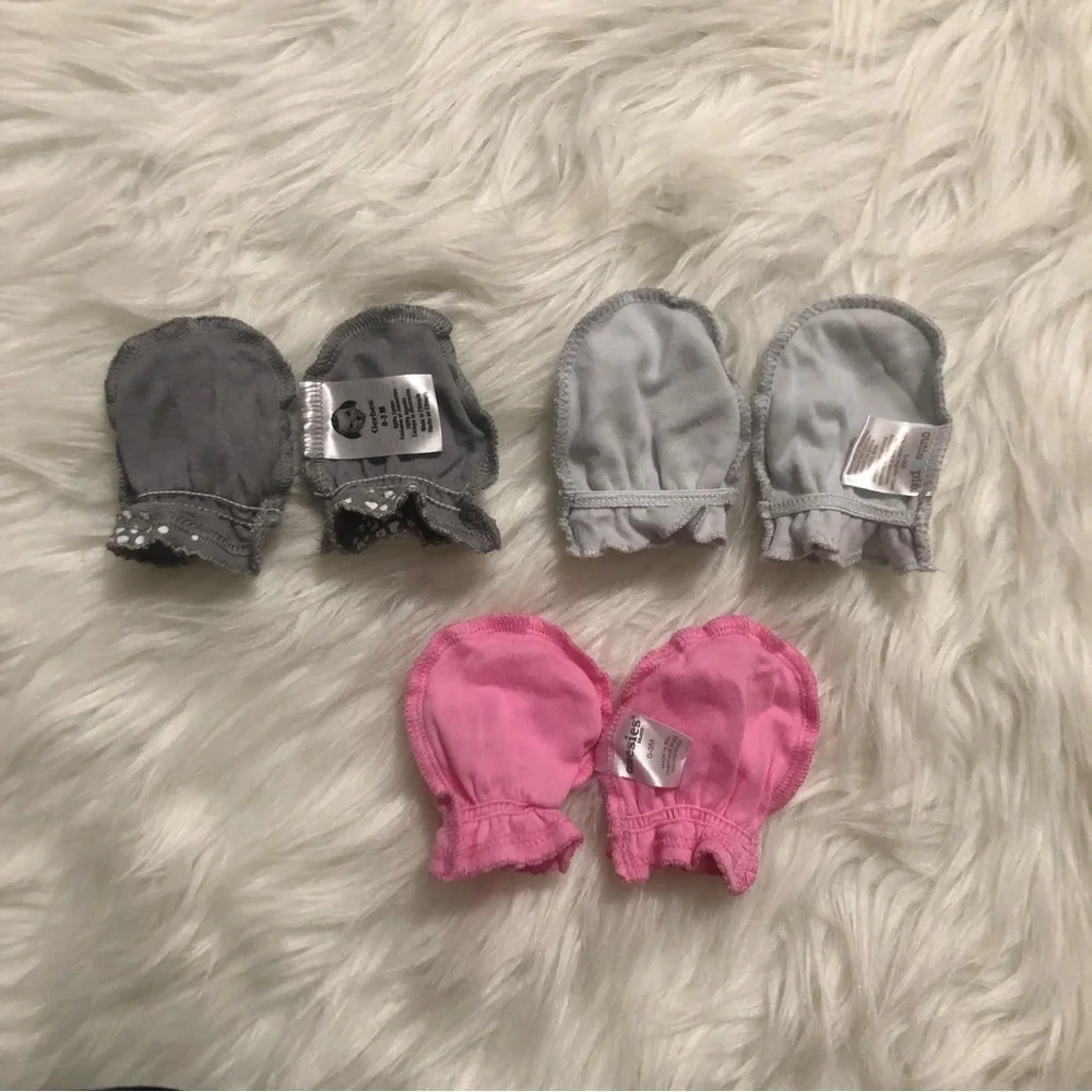 Gerber, Cutie Pie and Onesies 0-3M baby mittens